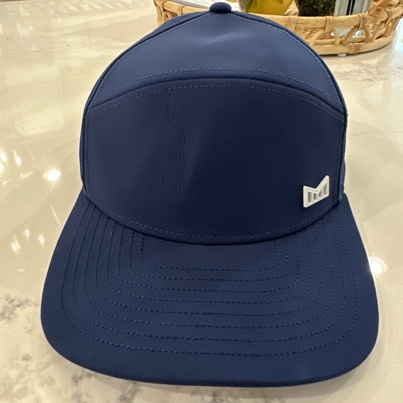 Melin Trenches Icon Hydro Performance Snapback Hat Navy Classic  heckcf - Picture 1 of 8